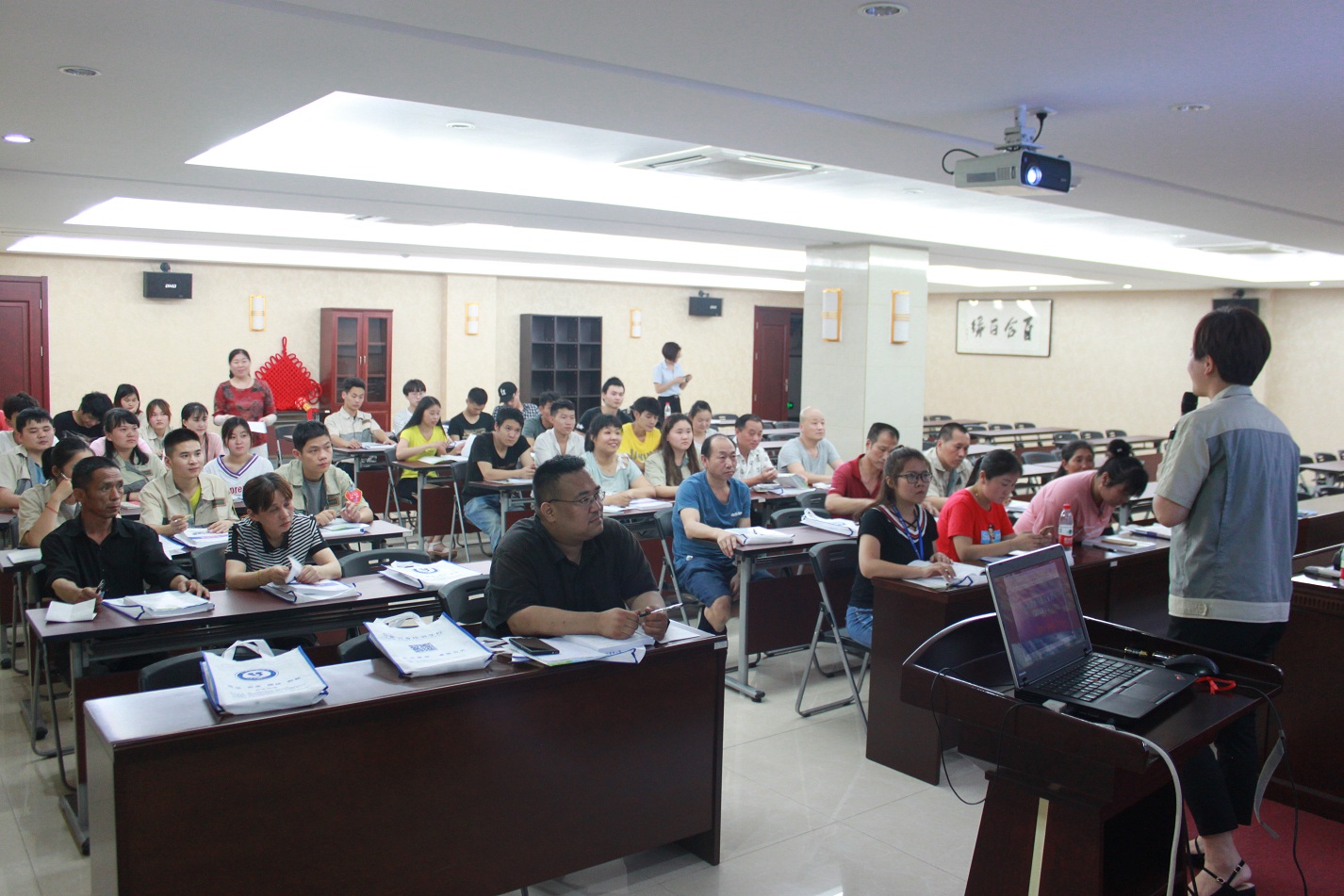 九洲国际官网-不凡成就非凡,相信品牌力量