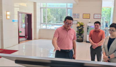 推动发展新过程，注入发展强心剂——记泰和县委副书记、副县长辅导一行参观领导